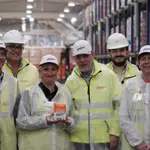 La consejera de Industria, Comercio y Empleo de la Junta de Castilla y León, Leticia García Sánchez, visita las instalaciones de la planta azucarera de Acor en Olmedo, junto a Jesús Posadas y Lucas Angelini