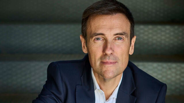 Andrés Martín Gómez Director de Asuntos Corporativos y Regulatorios de BAT para España y Portugal Andrés Martín Gómez Director de Asuntos Corporativos y Regulatorios de BAT para España y Portugal