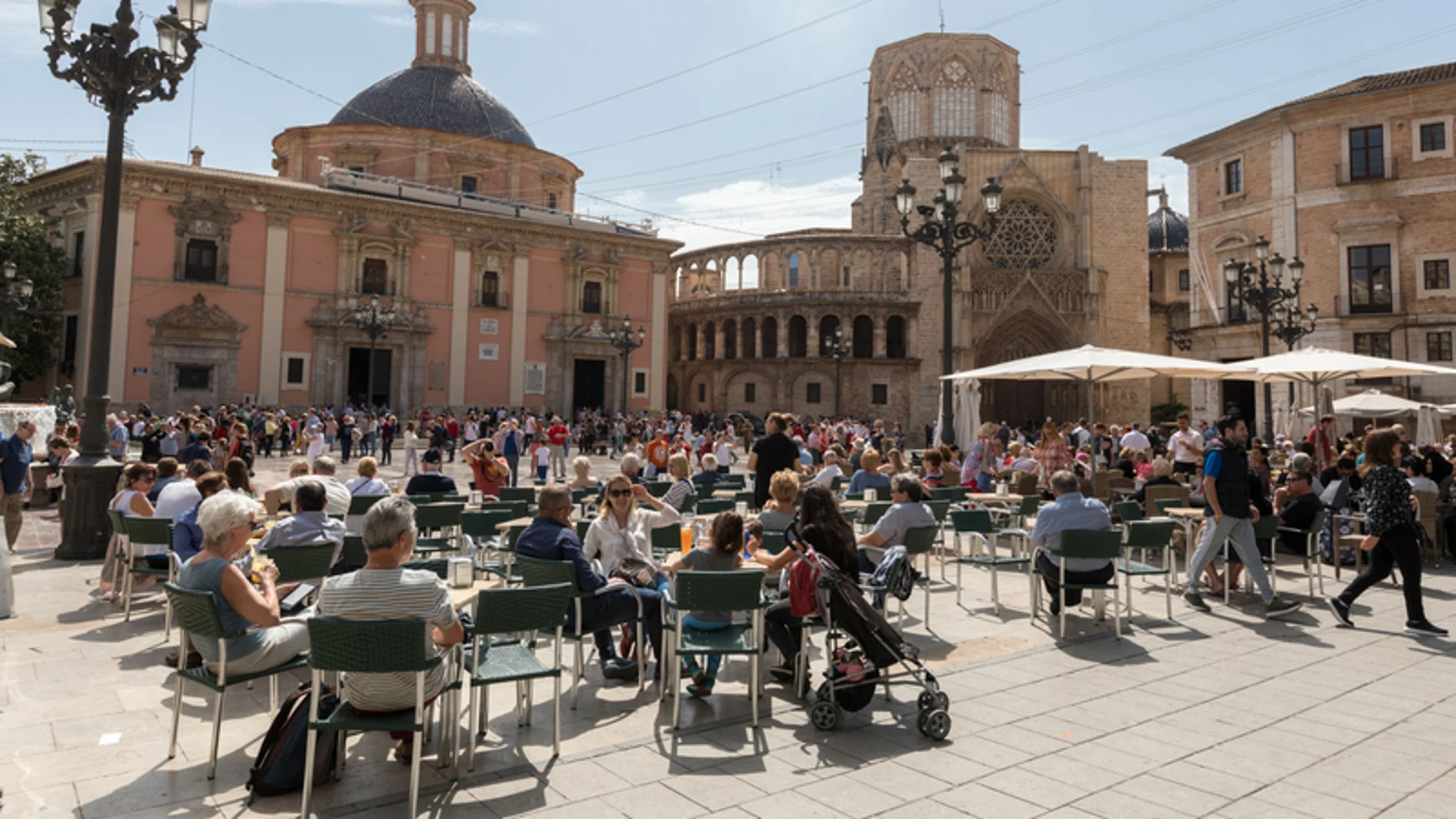 Cada turista gana de media 140 euros de media