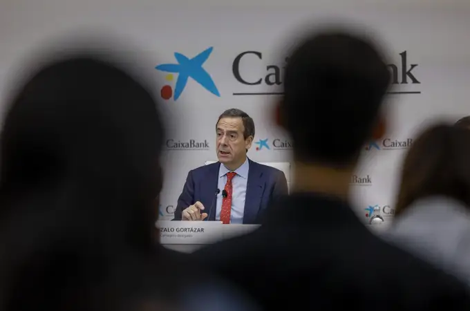 CaixaBank descarta lanzar una opa en España o en el exterior, pero reclama una legislación  CaixaBank descarta lanzar una opa en España o en el exterior, pero reclama una legislación