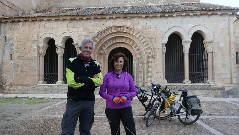 Carolina Muñoz y Carlos Rubio visitan San Pedro de Gaíllos