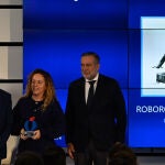 El Roborock Saros Z70, ganador de la categor&iacute;a de Mejor Peque&ntilde;o Electrodom&eacute;stico