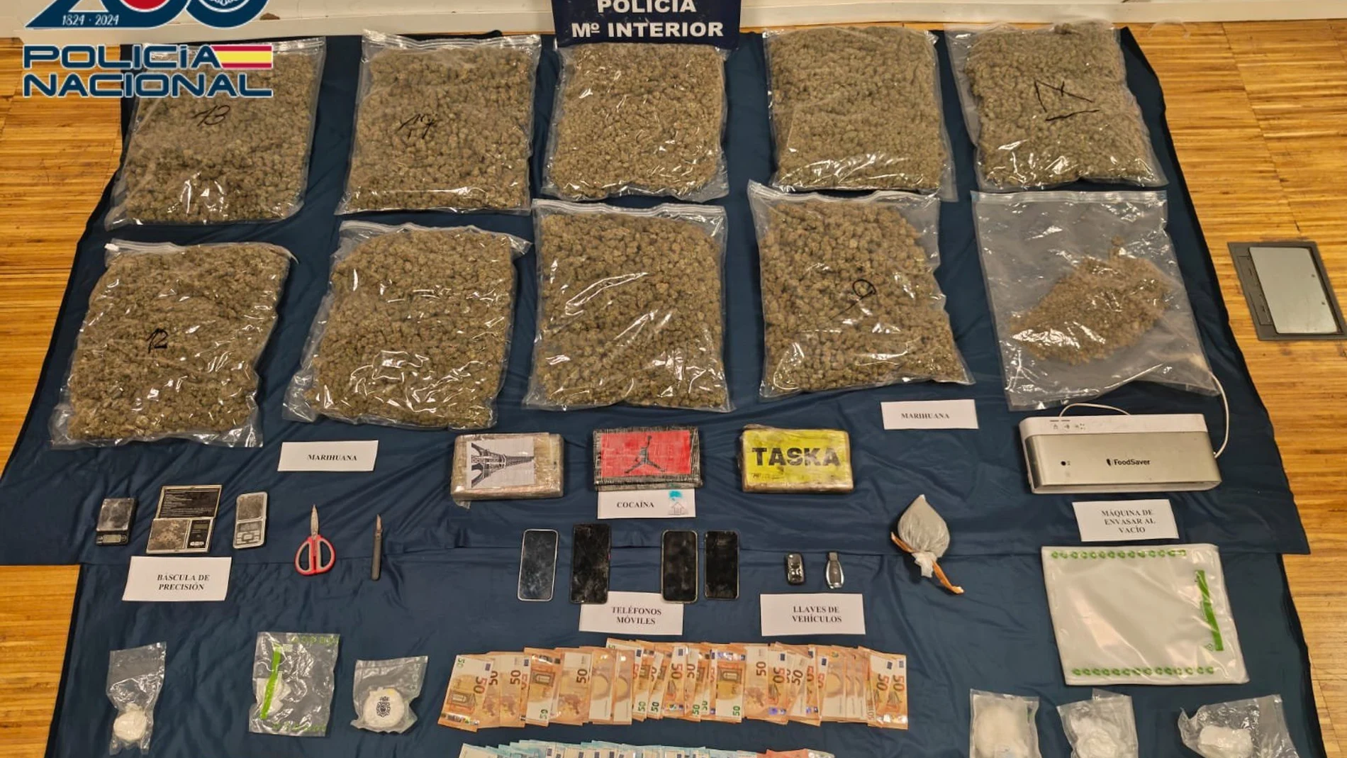 Desarticulan en Vigo y Nigrán un grupo dedicado a venta de drogas y se intervienen 15 kg de marihuana y cocaína