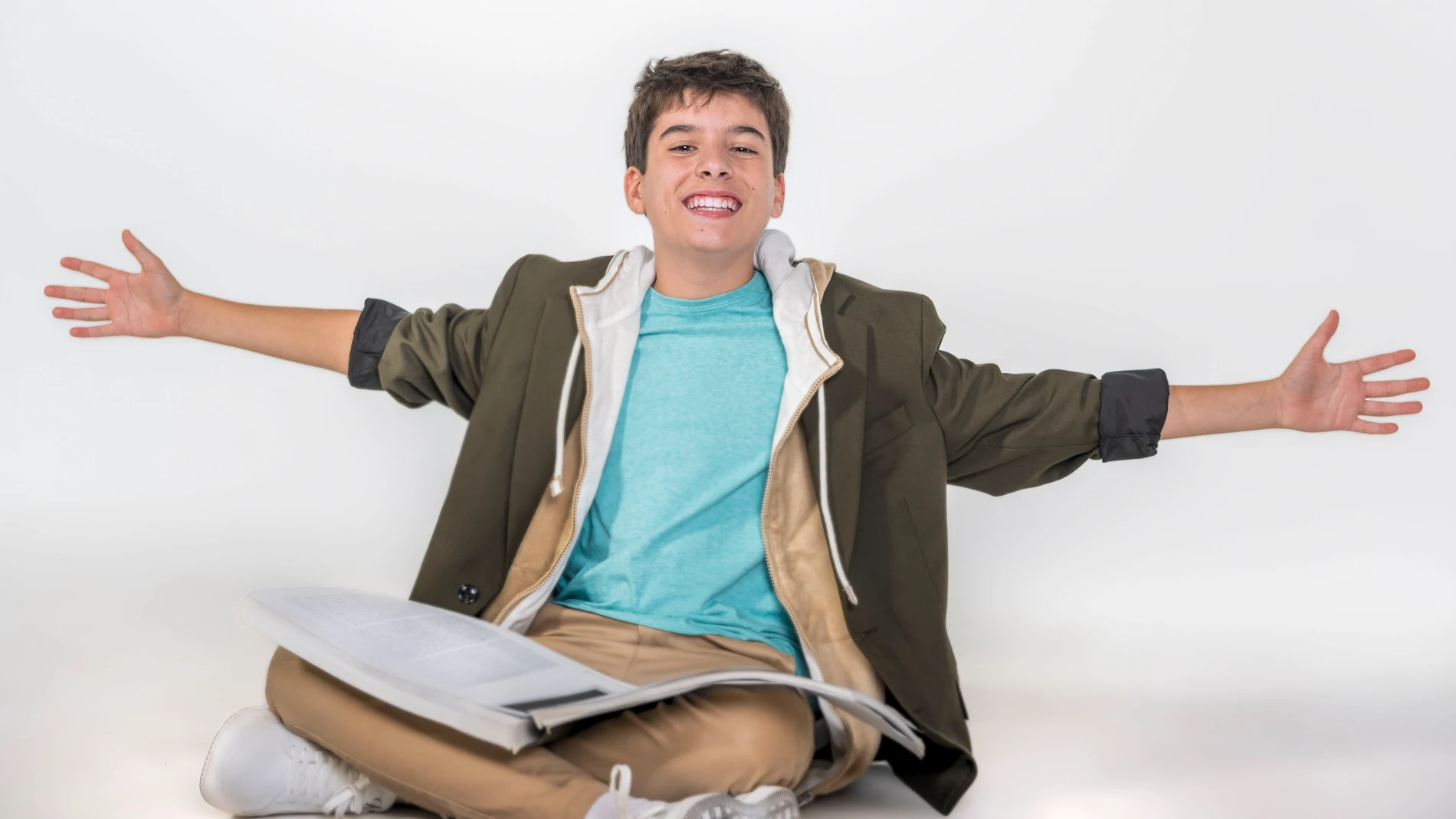 MADRID, 31/10/2025.- Fotografía oficial de Gonzalo Pinillos, representante de España en Eurovisión Junior 2025. EFE/ RTVE/Raúl Tejedor SOLO USO EDITORIAL/SOLO DISPONIBLE PARA ILUSTRAR LA NOTICIA QUE ACOMPAÑA (CRÉDITO OBLIGATORIO)