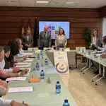 González Corral con los representantes de la Red AKISCyL en un encuentro celebrado en Valladolid