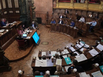 Pleno del Ayuntamiento de Barcelona.
