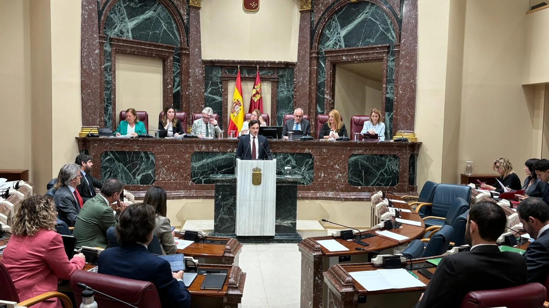 MURCIA.-La CARM "lamenta que la oposición bloquee una norma que habría permitido poner más vivienda asequible en el mercado"