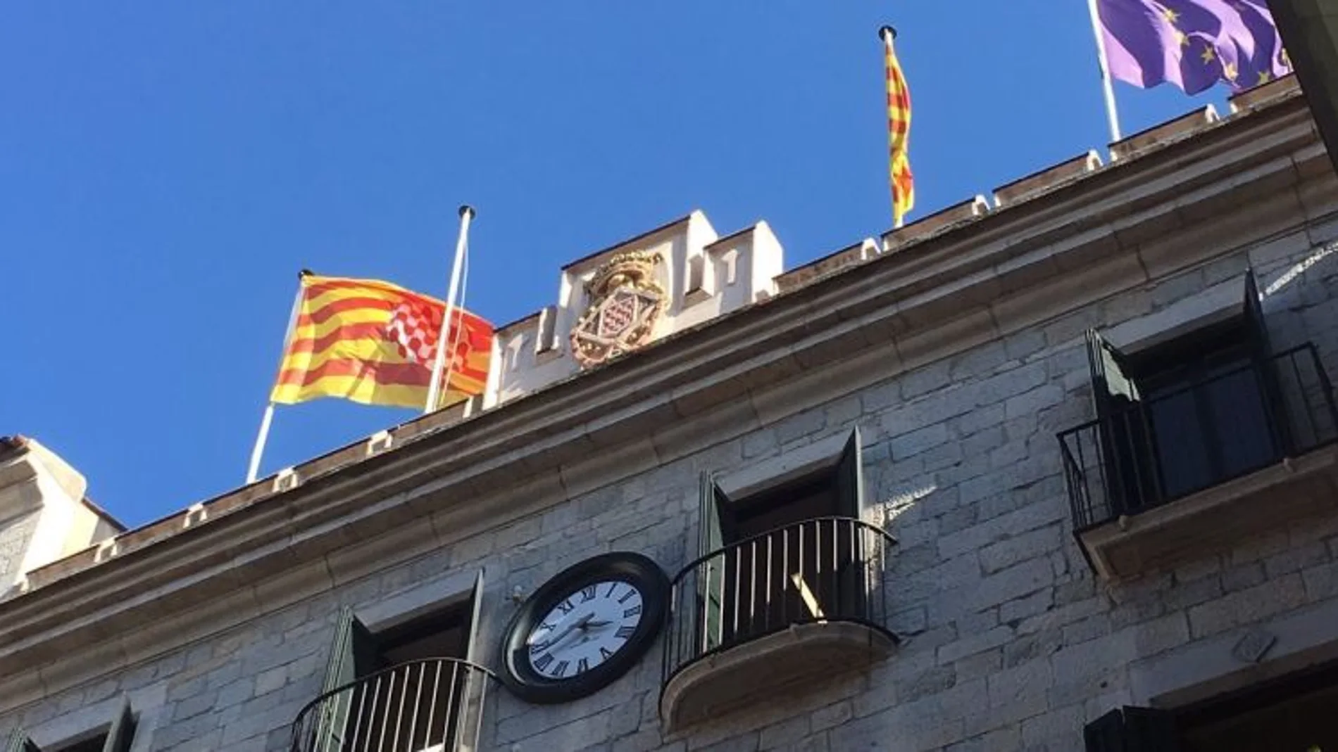 Un ayuntamiento de Cataluña, sin la bandera española