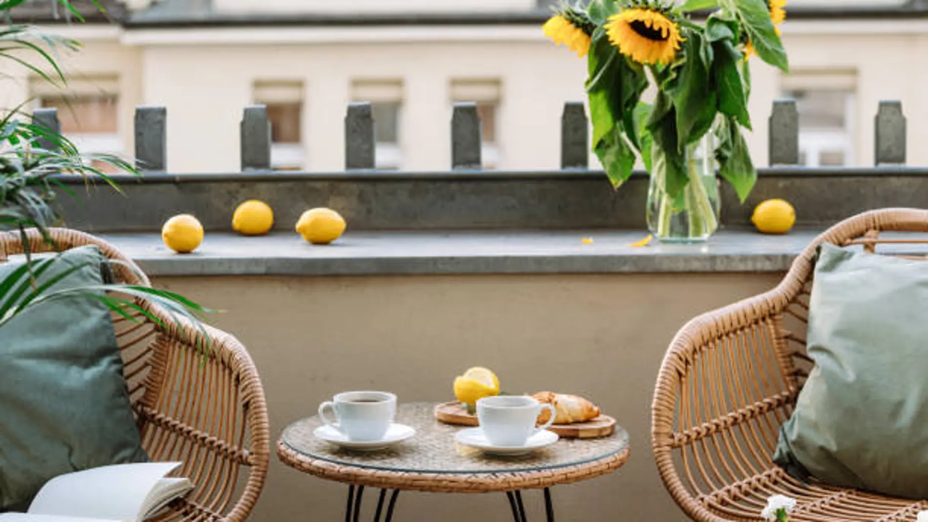 ¿Puedo poner los muebles que quiera en mi terraza? Esto dice la Nueva Ley de Propiedad Horizontal En relación a esta noticia