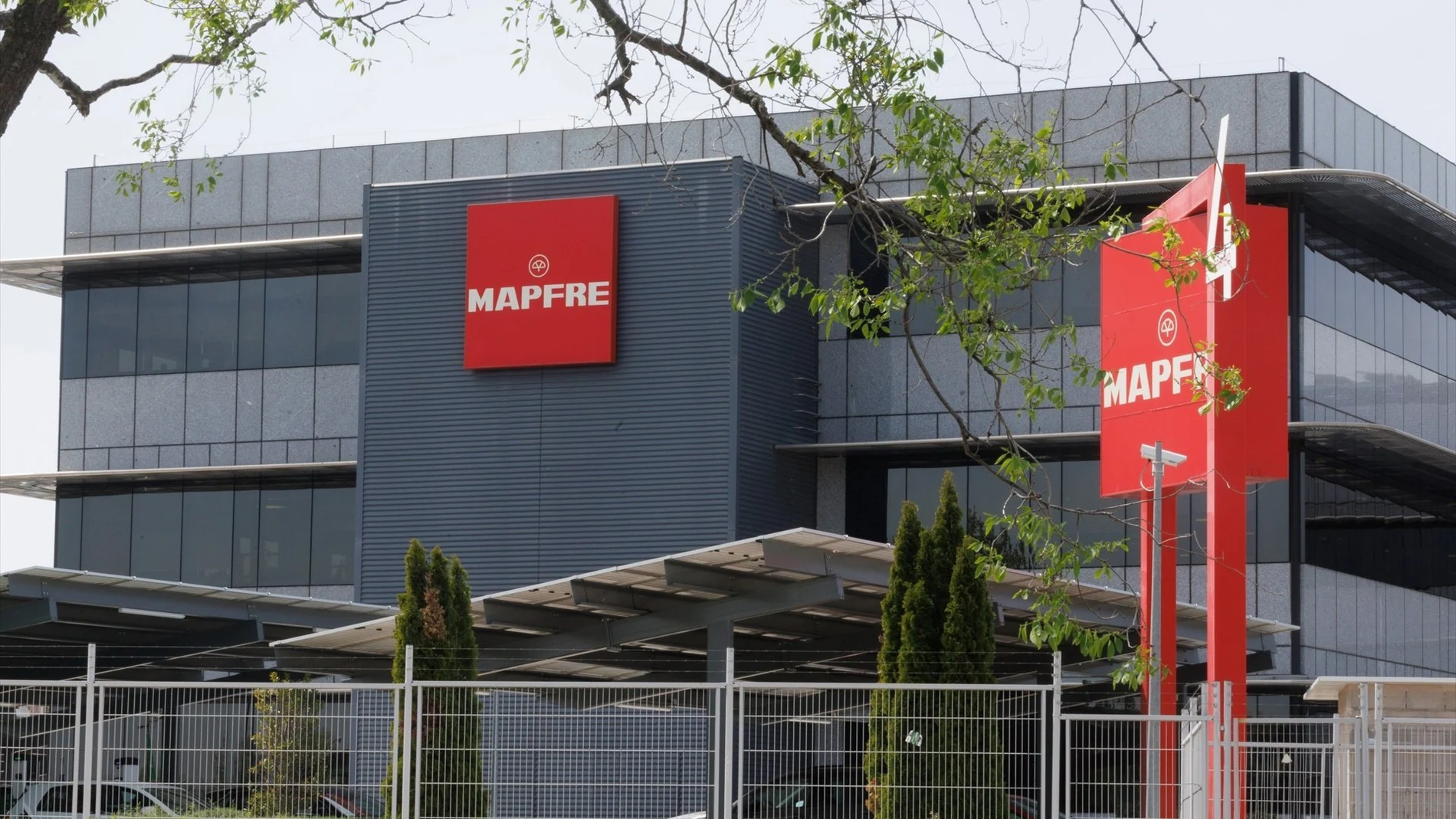 Economía/Finanzas.- (AMP) Mapfre gana 829 millones de euros hasta septiembre, un 26,8% más