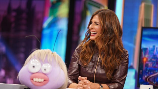 El look de Nuria Roca.  El look de Nuria Roca.