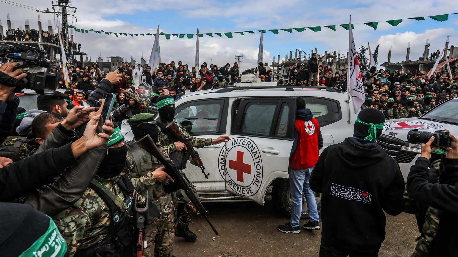 O.Próximo.- Israel constata que los últimos tres restos mortales entregados por Hamás no son israelíes