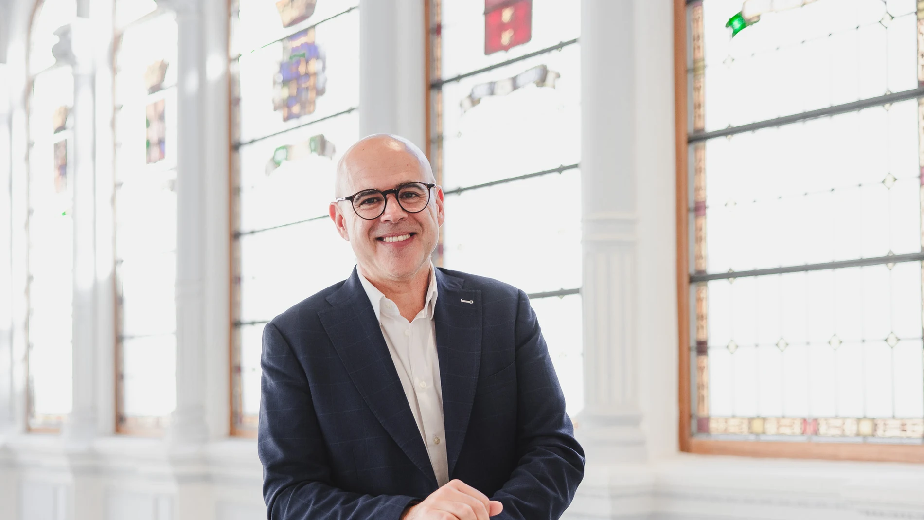 Ricardo Dómine se convierte en el presidente de la Academia del Audio Hablado en Español para profesionalizar un sector fragmentado y reclamar su lugar como industria cultural de pleno derecho