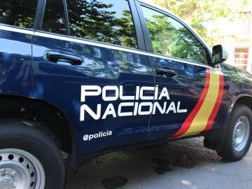 Coche de la Polic&iacute;a Nacional