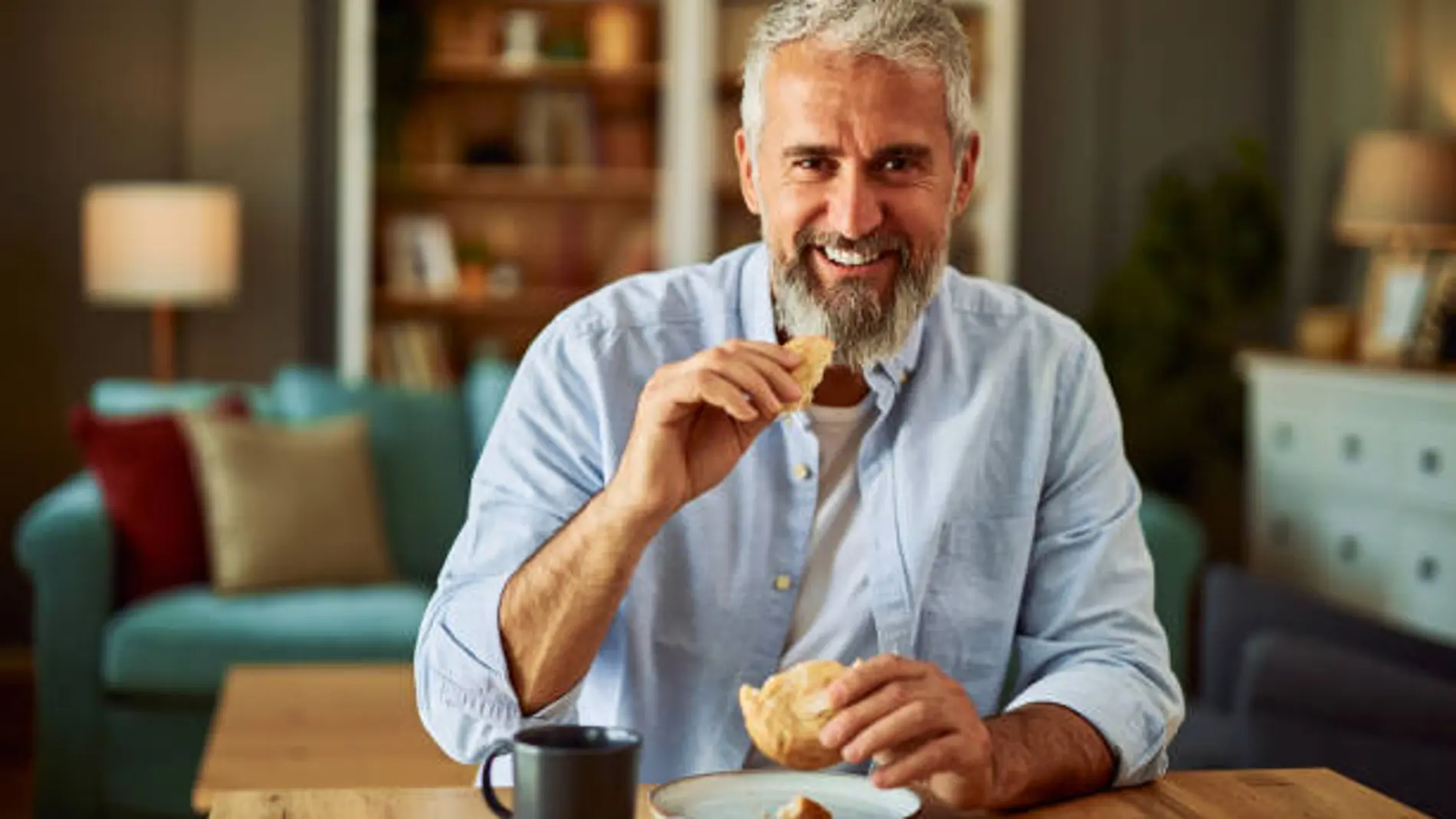 Este experto explica el truco para comer pan sin engordar