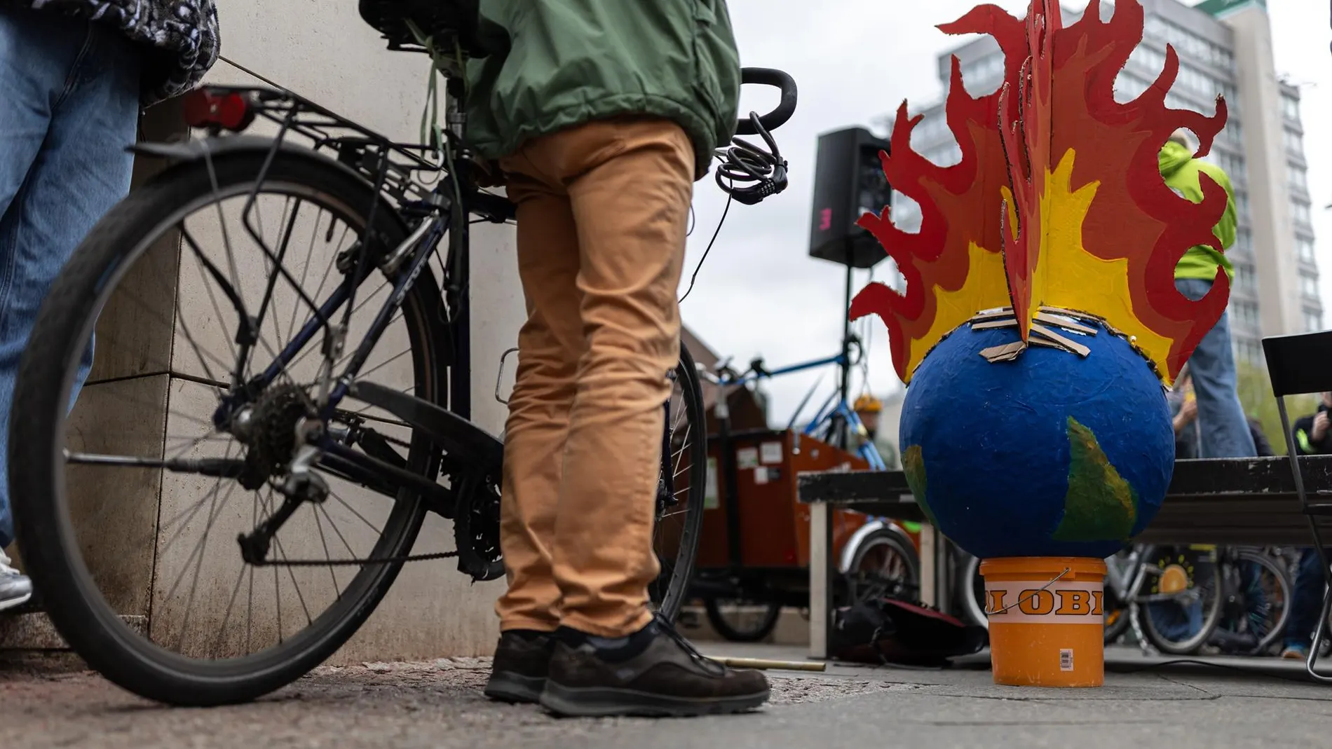 ONG pedirán en la COP30 dinero público para luchar contra el cambio climático y critican la falta de ambición de UE