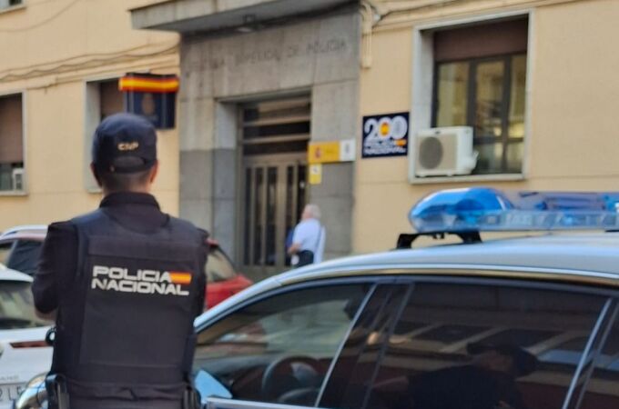 Agente de la Policía Nacional de Valladolid