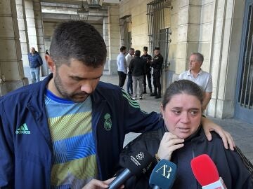 Daniel y María Linares, hermanos del hombre que fue asesinado en noviembre de 2021 en Dos Hermanas (Sevilla) a manos de su mujer y su amante