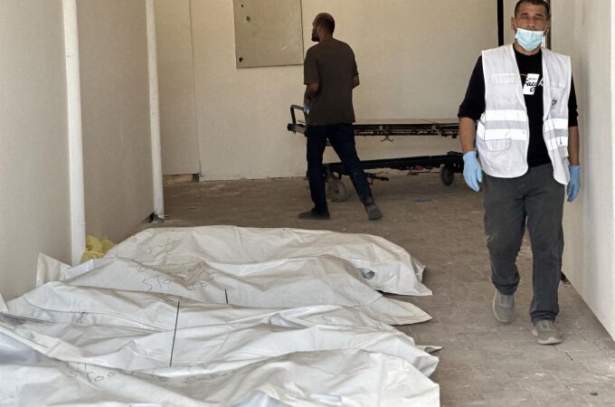 O.Próximo.- Israel entrega los cadáveres de 45 palestinos que retenía desde el 7-O y la ofensiva contra Gaza