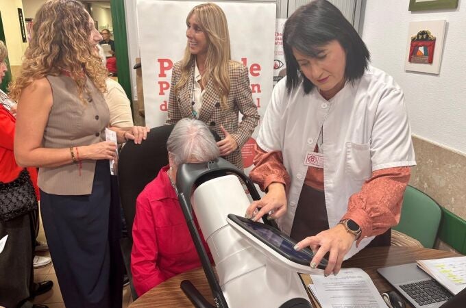 MURCIA.-Un programa de cribado visual gratuito realizará más de un millar de retinografías gratis a mayores de Murcia MURCIA.-Un programa de cribado visual gratuito realizará más de un millar de retinografías gratis a mayores de Murcia