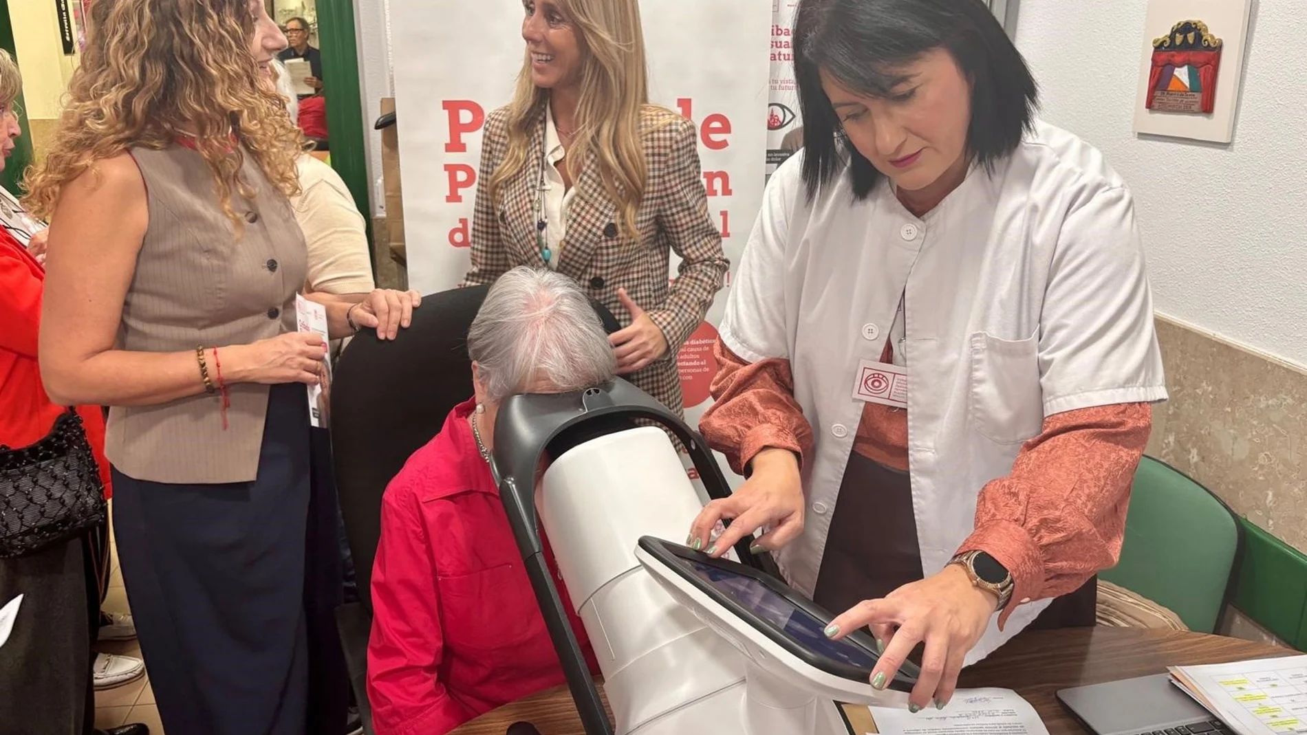 MURCIA.-Un programa de cribado visual gratuito realizará más de un millar de retinografías gratis a mayores de Murcia