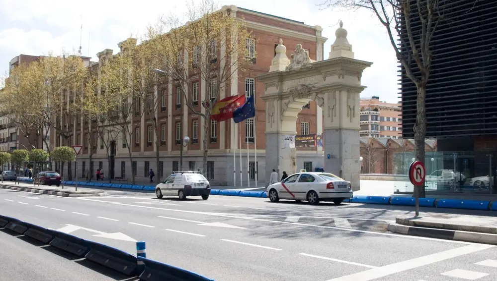 Cuarteles de Daoiz y Velarde