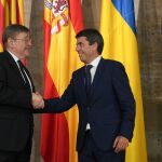 Ximo Puig ve "falta de seriedad, de sentido democr&aacute;tico y del rid&iacute;culo" en el anuncio de dimisi&oacute;n de Maz&oacute;n