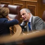 Vox aparta a Ortega Smith de la portavocía adjunta en el Congreso y nombra a Carlos Hernández Quero