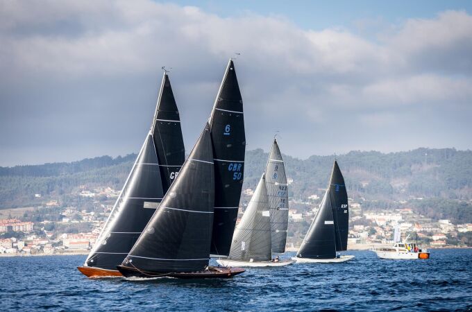 El Desafío Barceló cierra en Sanxenxo la temporada 2025 de los 6 Metros El Desafío Barceló cierra en Sanxenxo la temporada 2025 de los 6 Metros