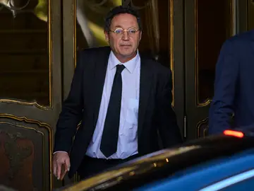 El fiscal general del Estado, Álvaro García Ortiz, a su salida del Tribunal Supremo este lunes en el inicio de El fiscal general del Estado, Álvaro García Ortiz, a su salida del Tribunal Supremo este lunes en el inicio del juicio por la presunta filtración de información sobre la investigación por fraude a Hacienda de la pareja de Isabel Díaz Ayuso.© Alberto R. Roldán / Diario La Razón.03 11 2025