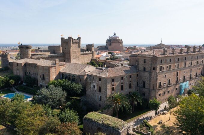 Castillo de Oropesa (Toledo) Castillo de Oropesa (Toledo)