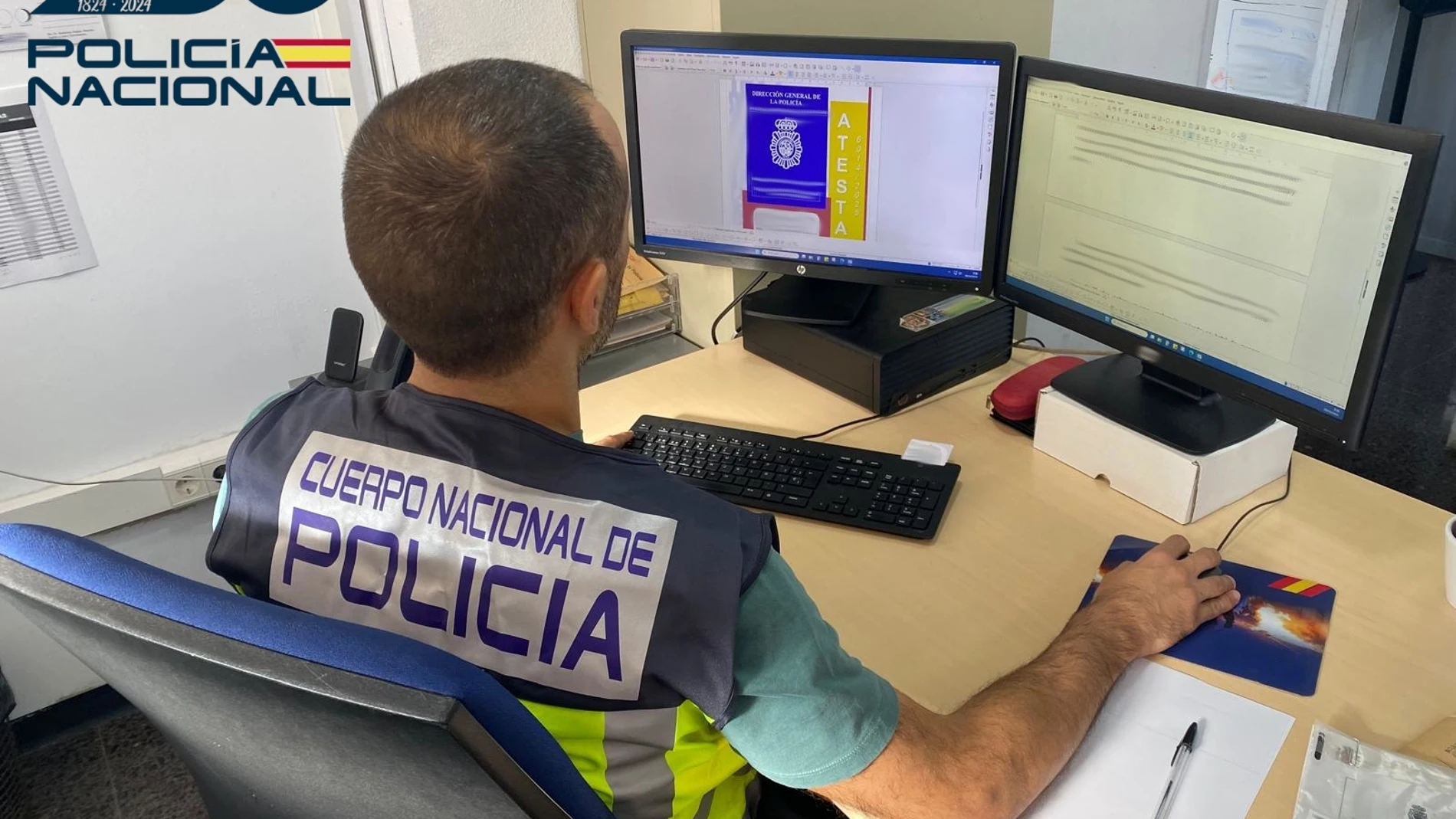 Un agente del Grupo de Delincuencia Económica y Delitos Tecnológicos de la Jefatura Superior de Policía de Baleares.