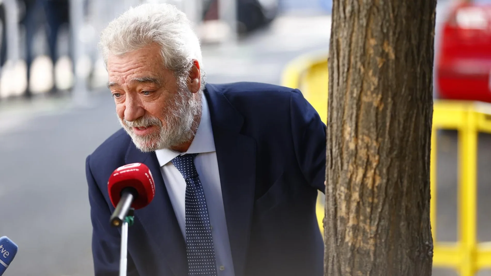 Miguel Ángel Rodríguez, jefe de Gabinete de la presidenta de la Comunidad de Madrid, Isabel Díaz Ayuso, a su llegada este lunes al Tribunal Supremo, donde prosigue el juicio al fiscal general del Estado, Álvaro García Ortiz.