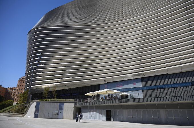 MADRID.-El Bernabéu Market abre sus puertas este martes tras una inversión inicial de 8 millones