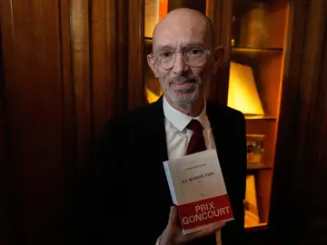 Laurent Mauvignier ha resultado ganador del Premio Goncourt por 'La maison vide' Laurent Mauvignier ha resultado ganador del Premio Goncourt por 'La maison vide'