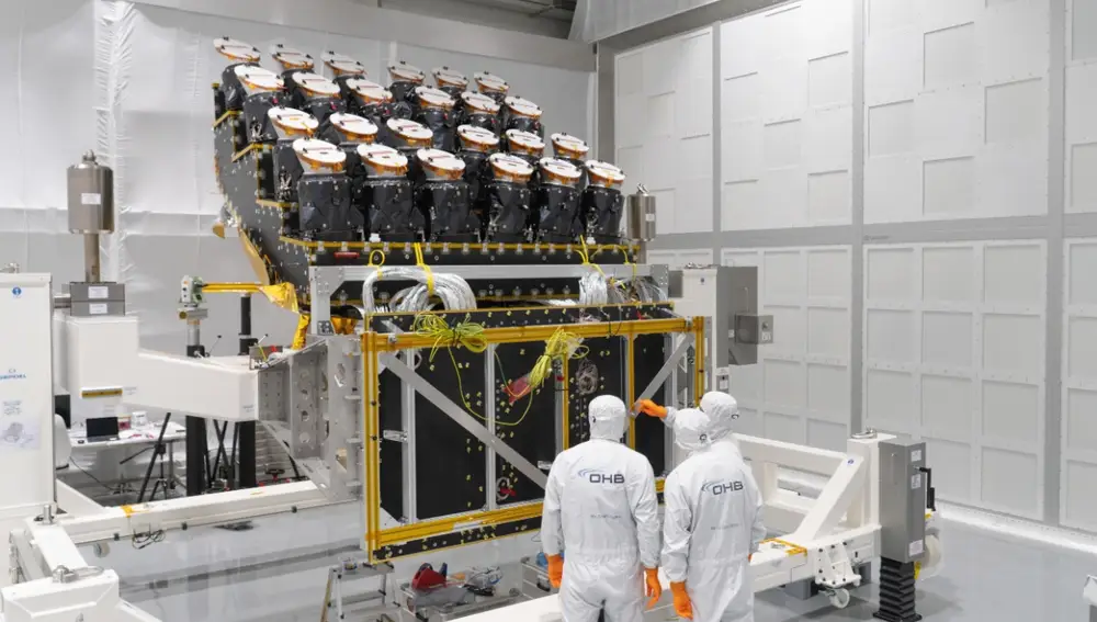 Desde el vacío del espacio, la ciencia busca una nueva forma de alimentarnos: proteínas obtenidas del aire para nutrir la vida dentro y fuera de la Tierra.