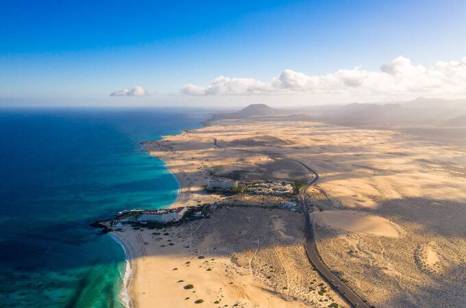 El destino español que casi nadie visita y que en otoño es un sueño de arena y mar
