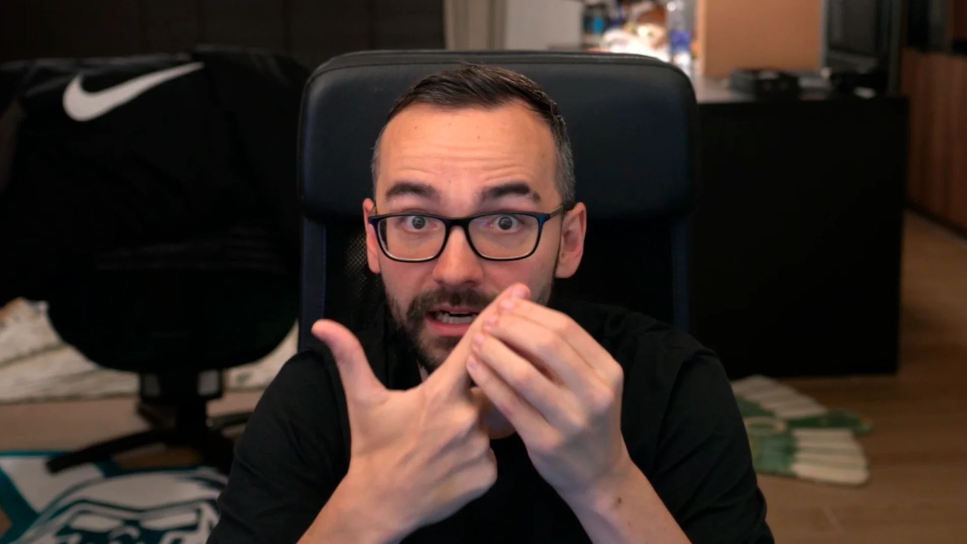 ElXokas asegura que no se retirará nunca de los directos a menos que “un podemita le quite la vida en la calle”