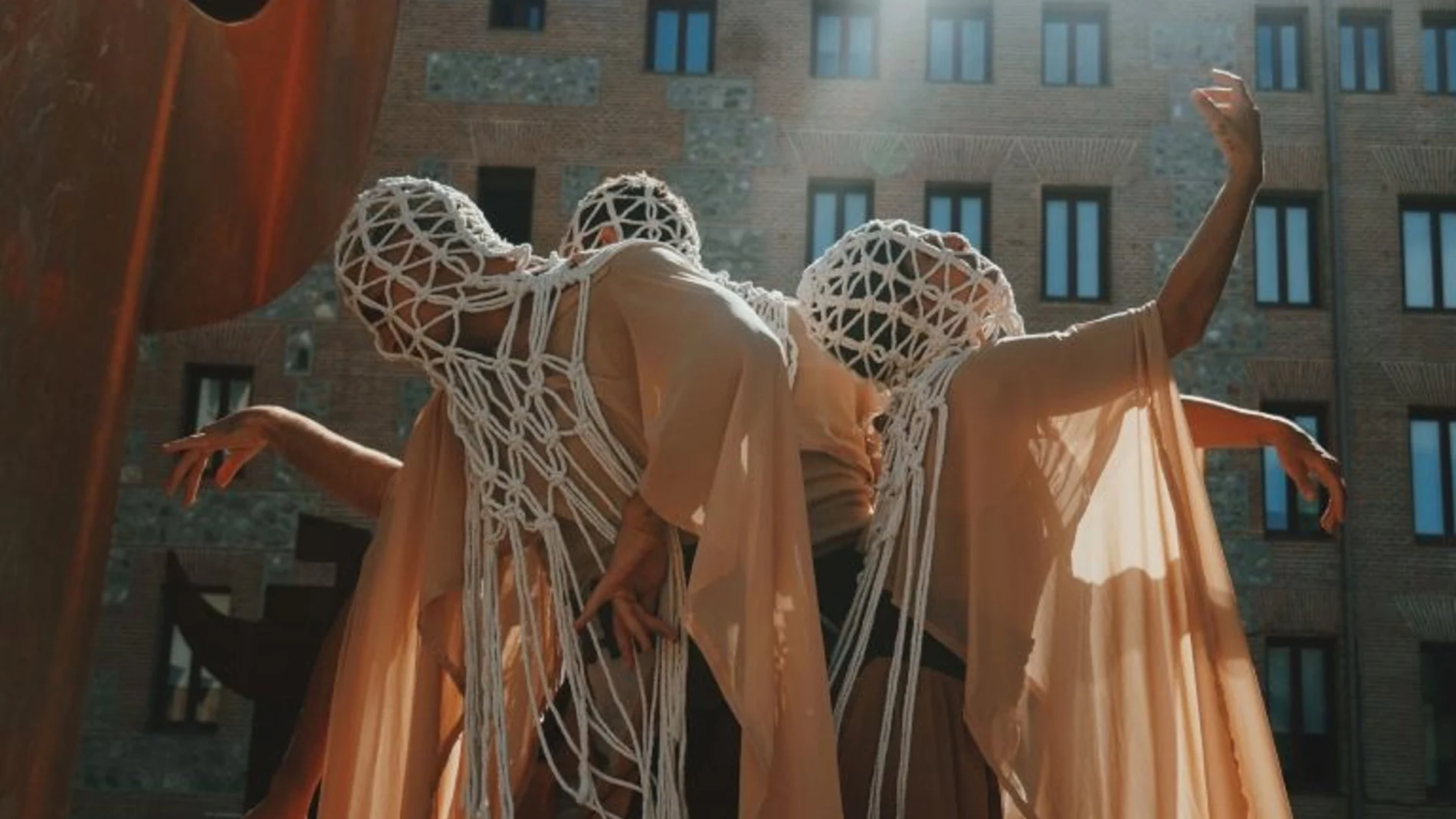 MADRID.-Un espectáculo circense, jazz con música india y un taller intergeneracional protagonizan 21 Distritos en noviembre