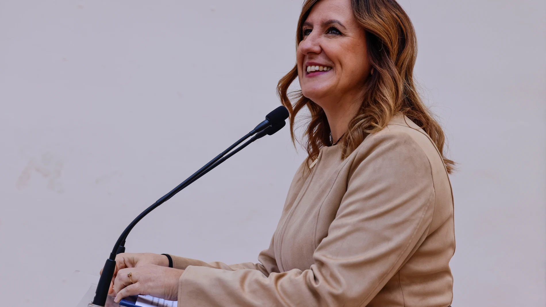 La alcaldesa de Valencia, María José Catalá, interviene durante la presentación de la puesta en marcha del nuevo Centro Socio-Cultural de El Pilar, a 4 de noviembre de 2025, en Valencia, Comunidad Valenciana (España). 04 NOVIEMBRE 2025 Rober Solsona / Europa Press 04/11/2025