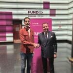  Miguel Jerez, director de la asociación El Silo-Casa de Cultura y José María Viejo, director general de FUNDOS durante la firma del convenio en el Auditorio FUNDOS Fórum Valladolid