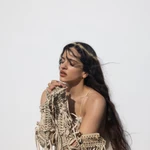 Rosalía, en una foto promocional del nuevo álbum