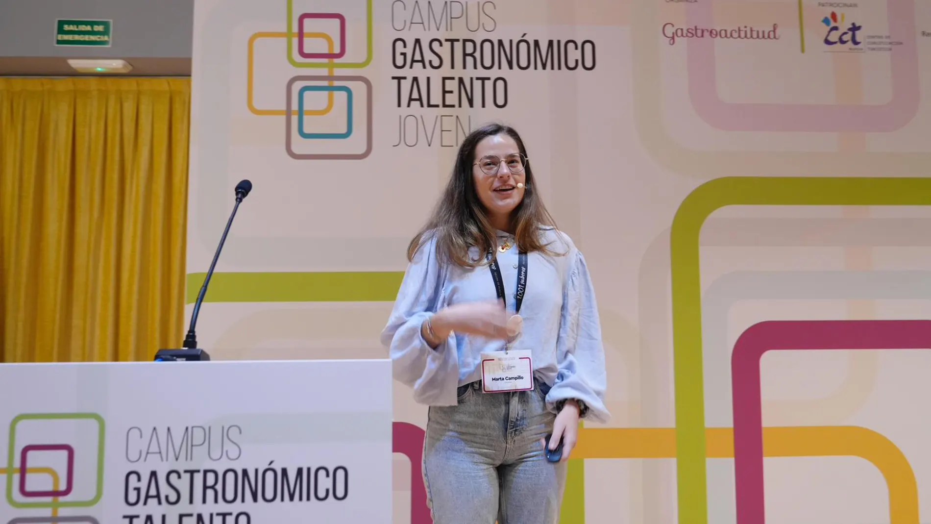 Marta Campillo, jefa de sala de DiverXO, durante las jornadas