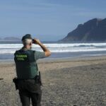 Hallan un cuerpo en la playa de Lanzarote en la que desapareció un bañista el domingo