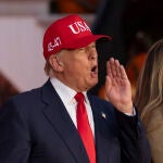 EEUU.- Trump atribuye la victoria demócrata en Nueva York y dos estados al cierre de Gobierno