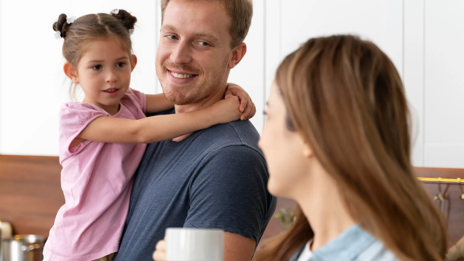 Si escuchaste estas cuatro frases de niño en casa, eres de clase media