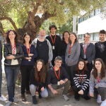La doctora Aurora Pujol y su equipos, que han participado en la investigación