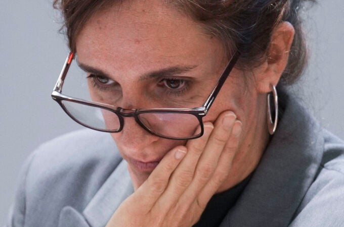 La ministra de Sanidad, Mónica García, y la delegada del Gobierno para el Plan Nacional sobre Drogas, Xisca Sureda, presentan la última encuesta sobre uso de drogas en enseñanzas secundarias en España de 2025 La ministra de Sanidad, Mónica García, y la delegada del Gobierno para el Plan Nacional sobre Drogas, Xisca Sureda, presentan la última encuesta sobre uso de drogas en enseñanzas secundarias en España de 2025