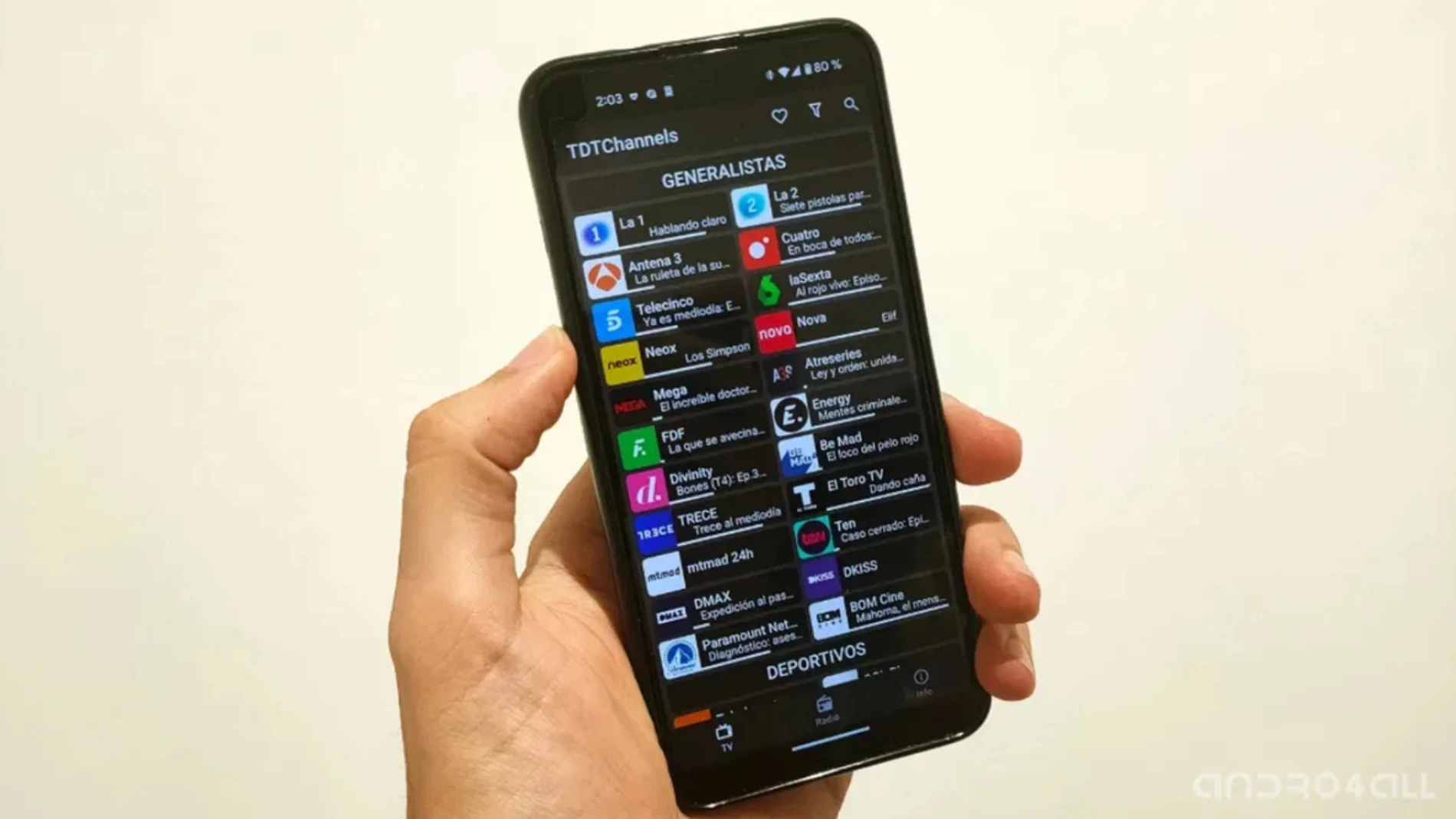 La app TDT Channels en un móvil Android