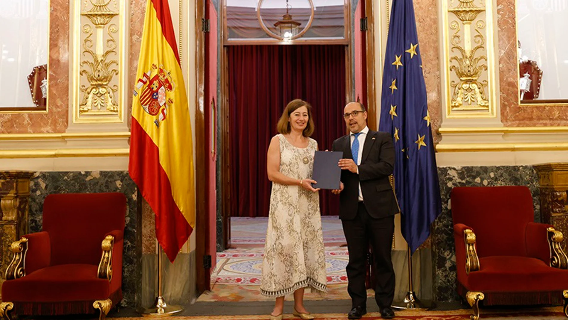 AMP.- Congreso debatirá el día 11 de noviembre la toma en consideración del Estatuto de Autonomía de Castilla-La Mancha